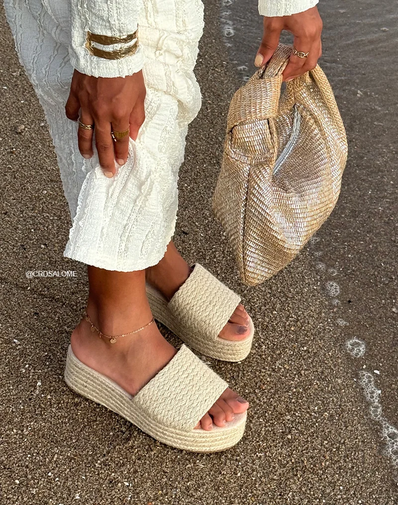 Mules FINDLAY femme beige tissées à talon compensé