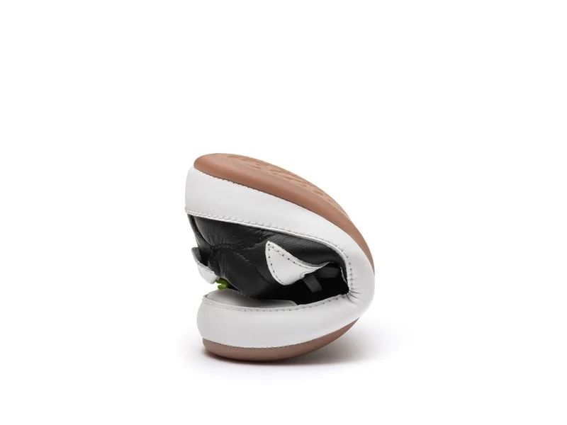 Tip Toey Joey Primeiros Ground Black White