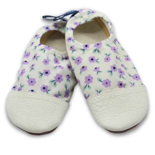 Les Pas Petits Violettes