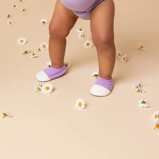 Les Pas Petits Lilas