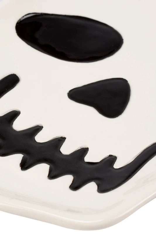 Skull Plate