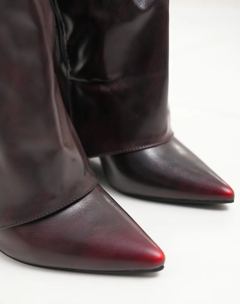 Bottes bordeaux effet délavé à talon carré et bout pointu