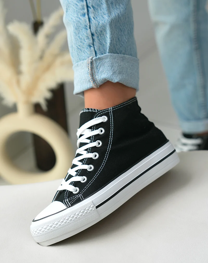 Baskets noires en toile montantes