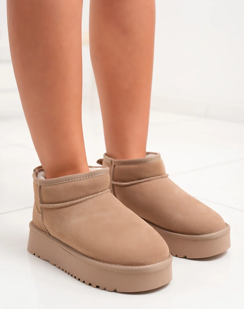 Bottines femme basses en cuir taupe fourrées avec plateforme