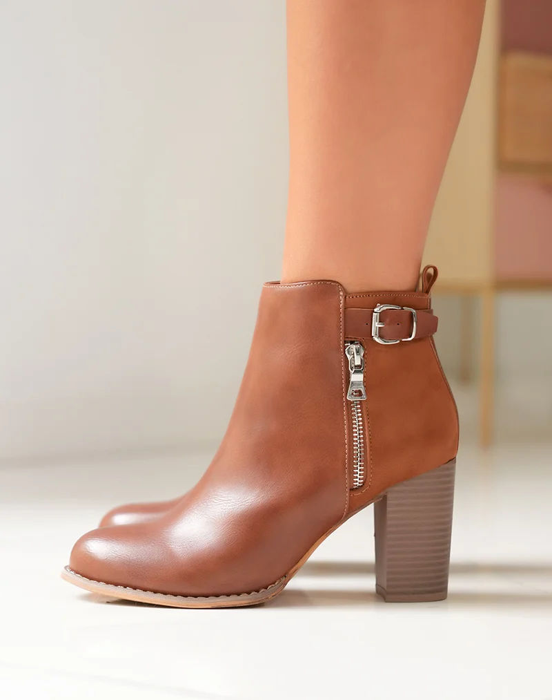 Bottines à talons camel bi matières avec sangle