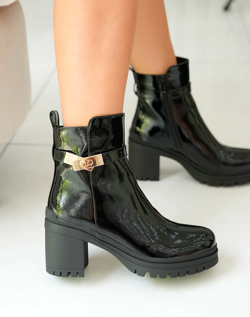 Bottines Femme Noires Vernies à Talon Cranté