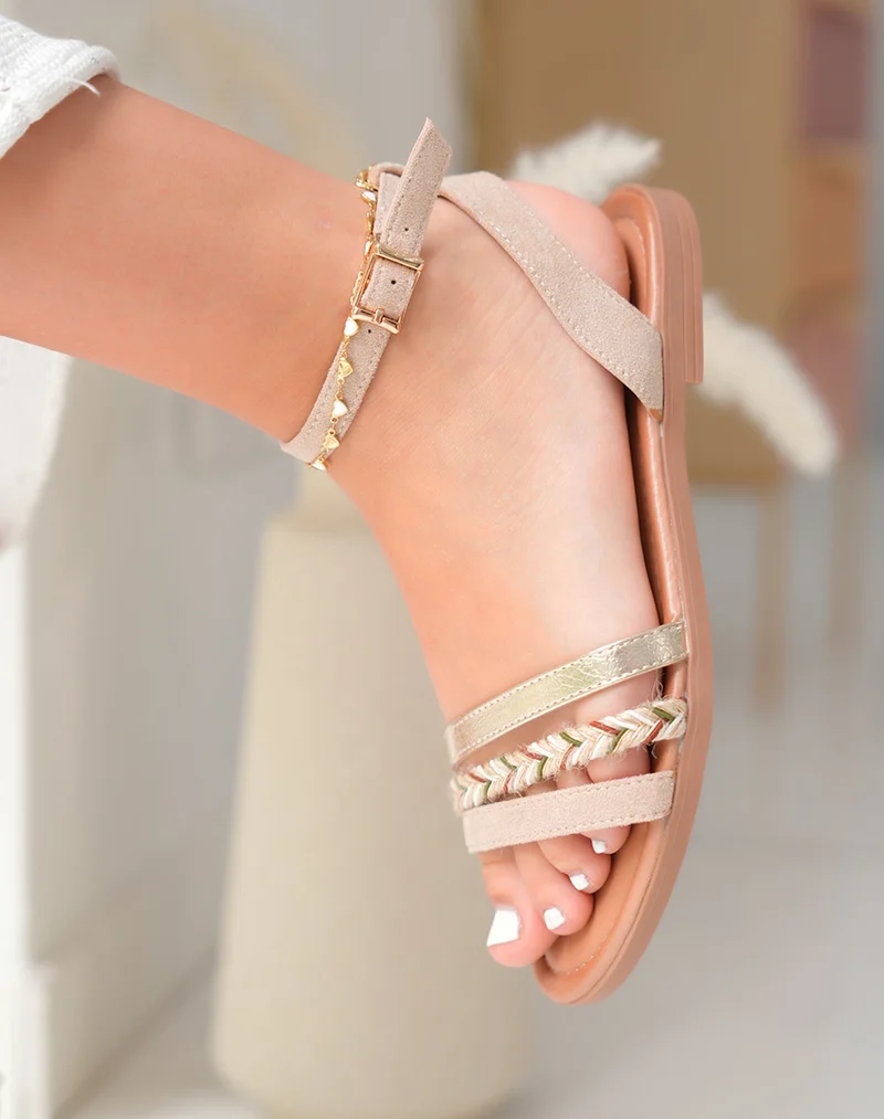 Sandales Femme plates en suédine beige à détail corde et doré