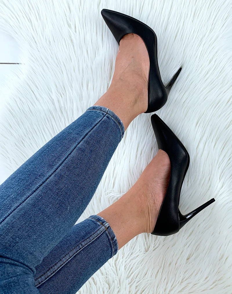 Escarpins noirs effet mat