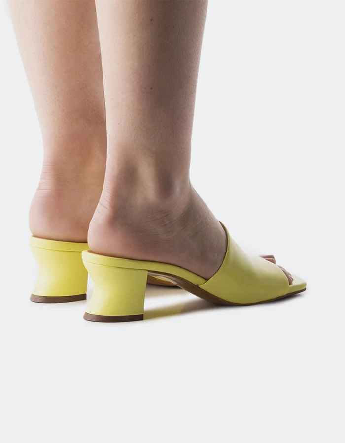Pico Yellow Leather
