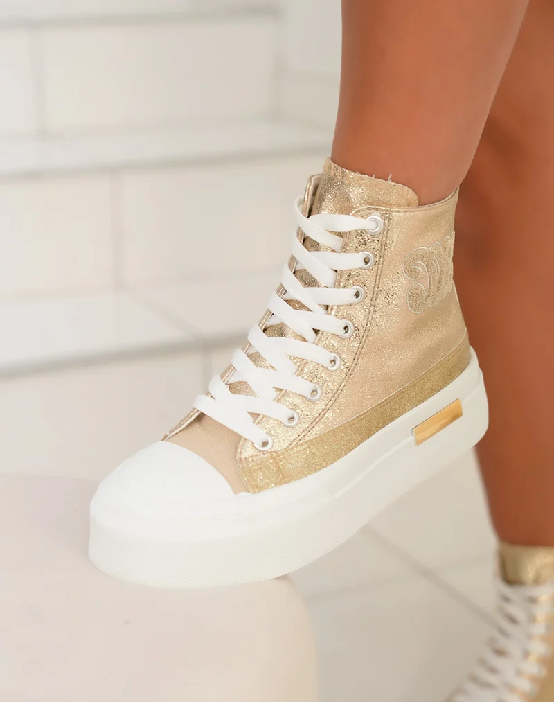 Basket montante femme dorée brillante avec logo en tissu