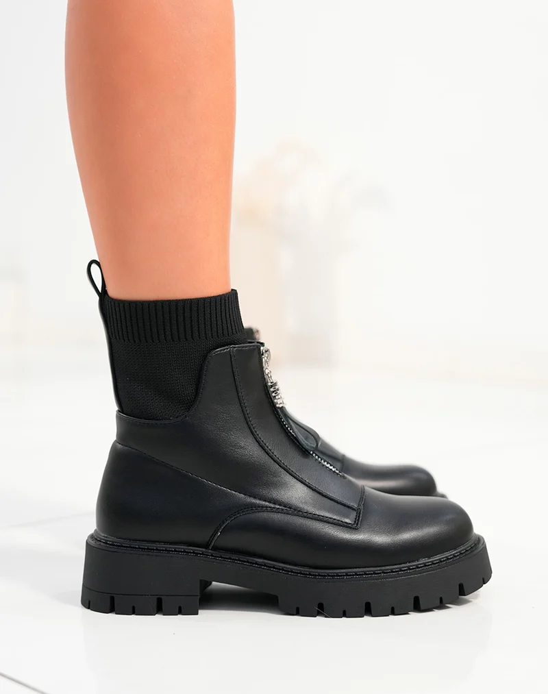 Bottines femme noires effet chaussettes avec fermeture zippée et semelle crantée