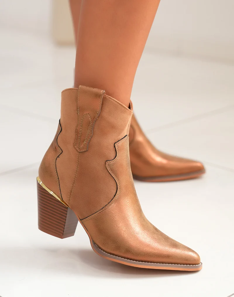 Santiags femme camel en suédine avec effet métallisé bronze et talon biseauté