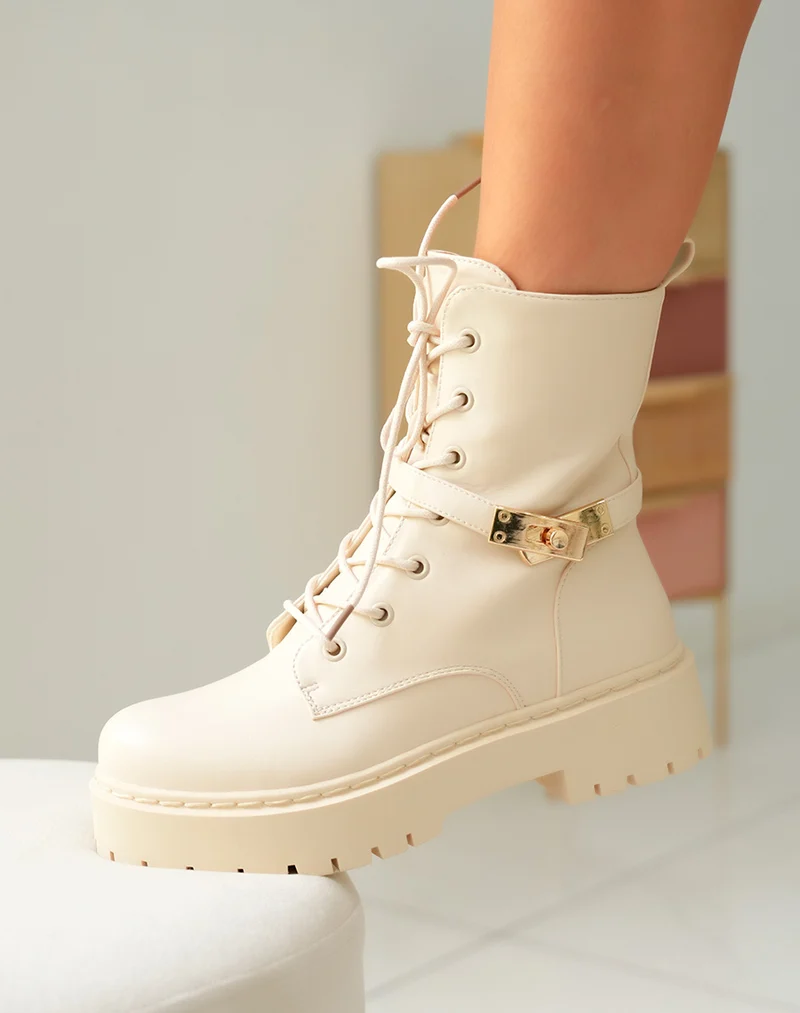 Bottines Montantes Beige Femme à Semelle Crantée avec Détails Dorés
