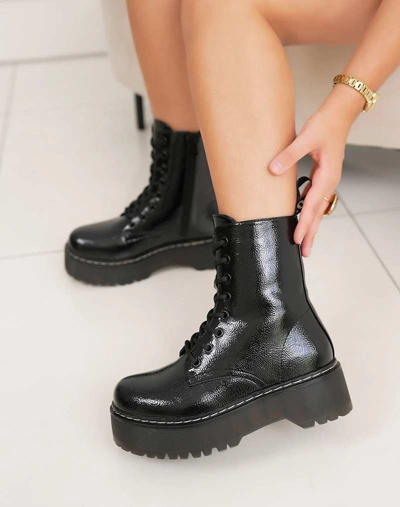 Bottes Rangers Vernies Femme Noires à Plates-Formes