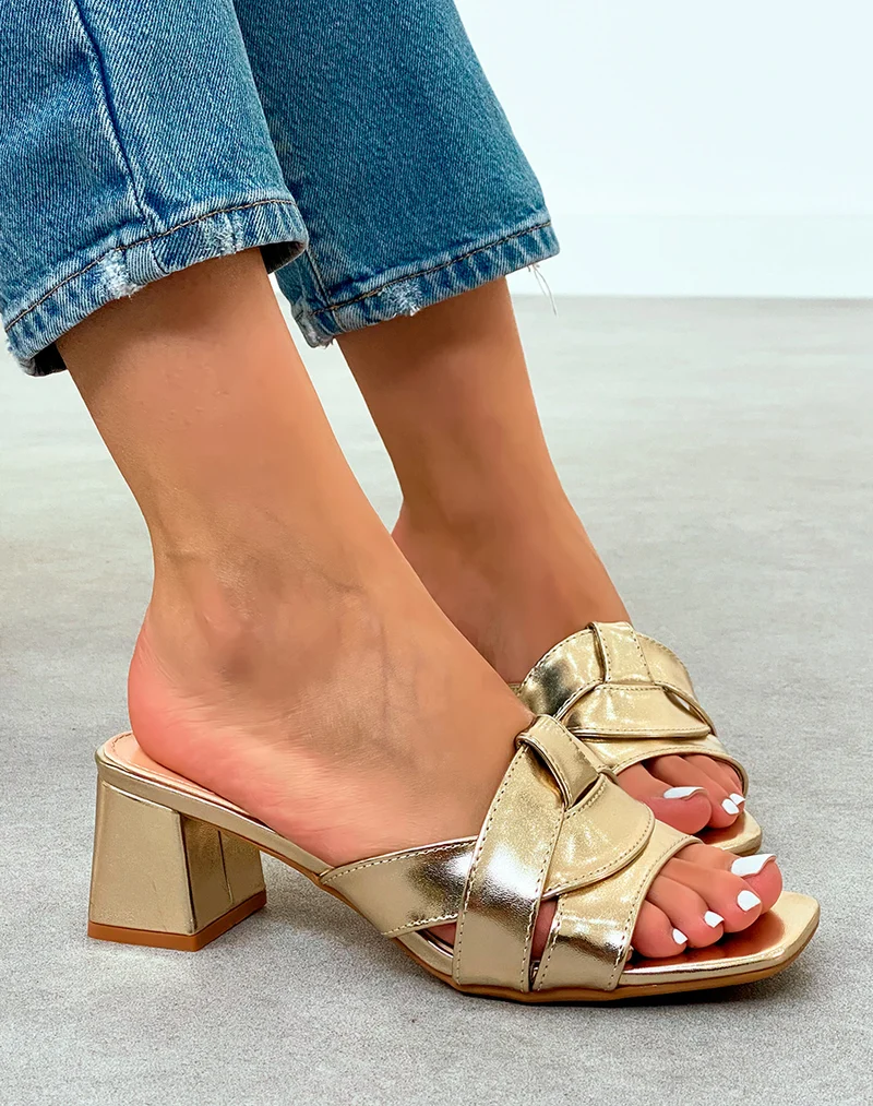Mules Dorées Femme à Talon Carré et Brides Entrecroisées – Touche d'élégance