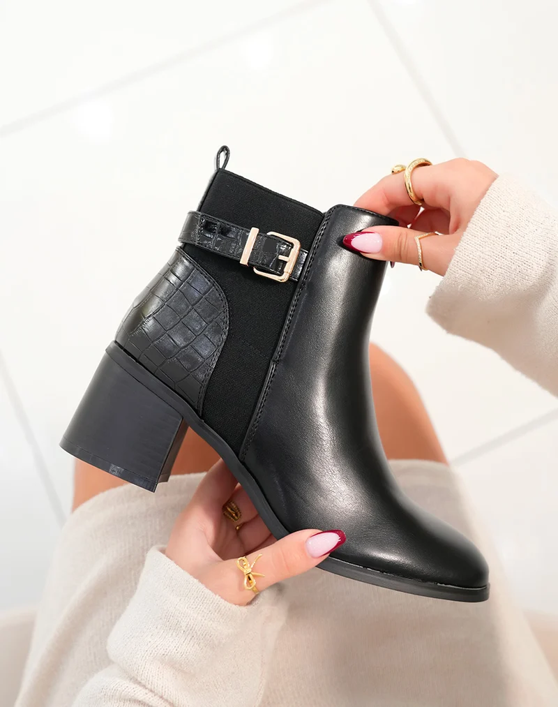 Bottines à talon noires bi-matières à sangle dorée