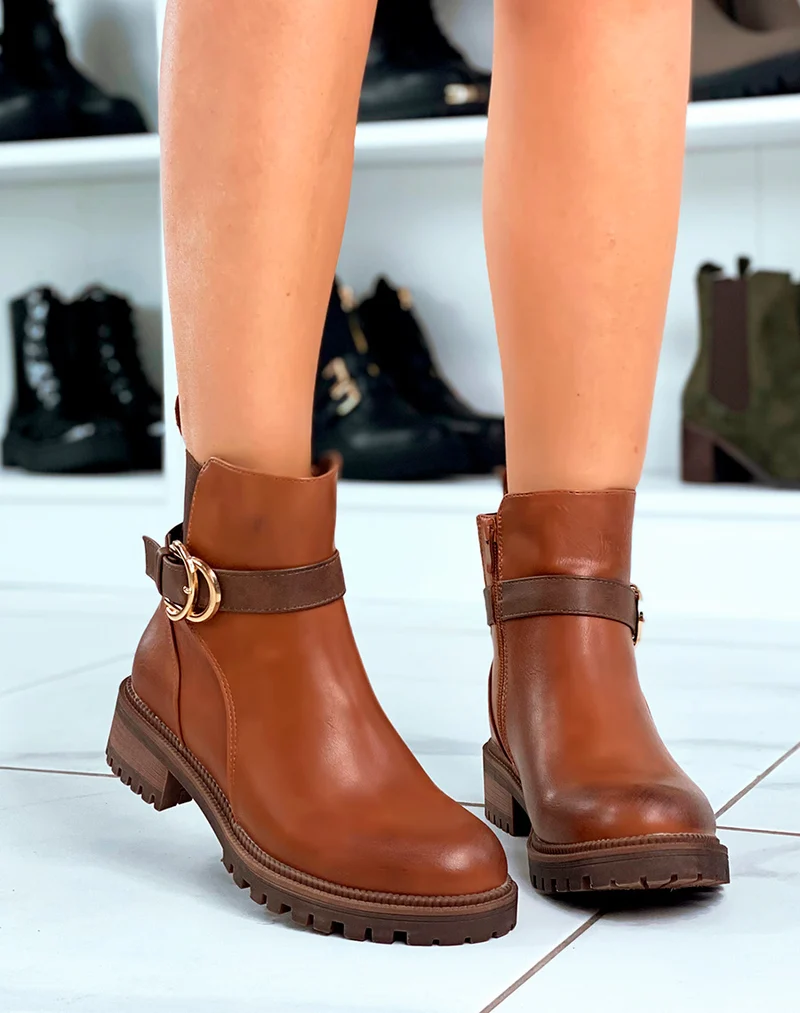 BOTTINES CAMEL FÉMININES AVEC ÉLASTIQUE ET LANIÈRES ARGENTÉES