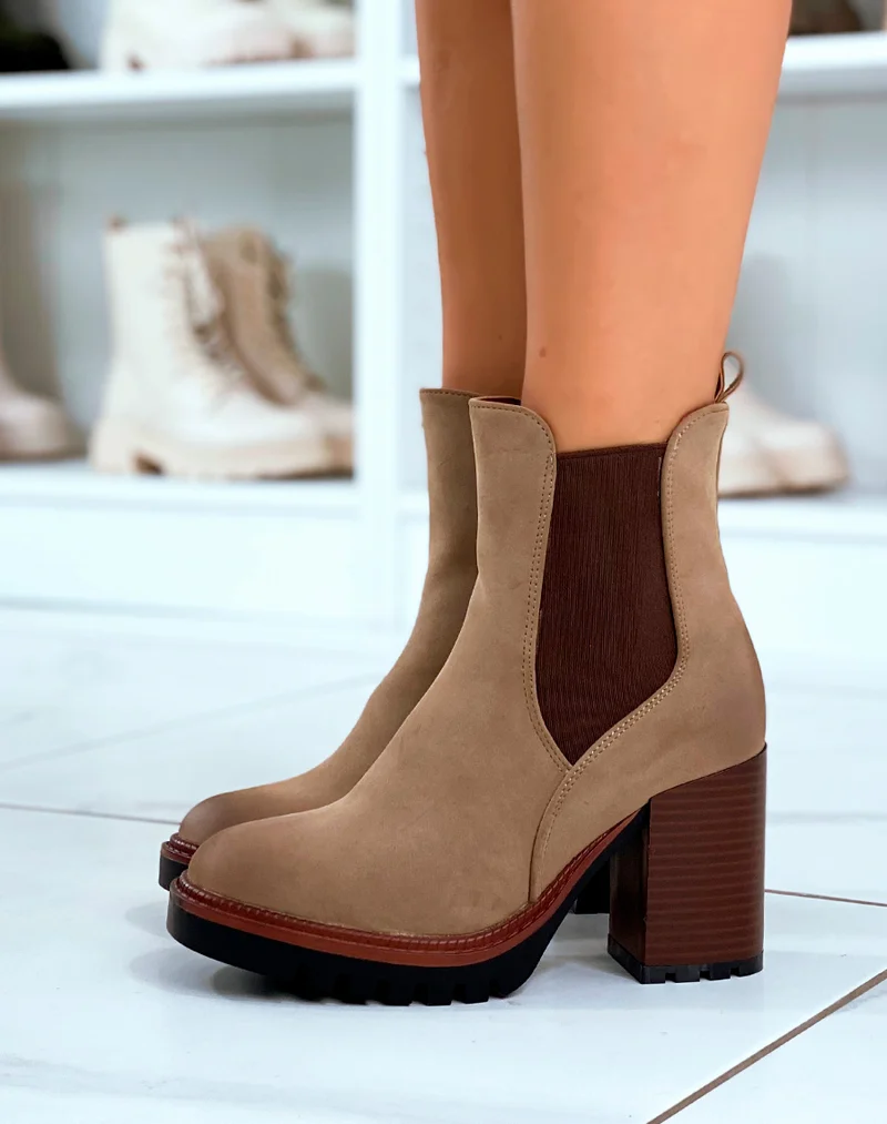 Bottines Chelsea taupe en suédine - Le chic intemporel à porter au quotidien