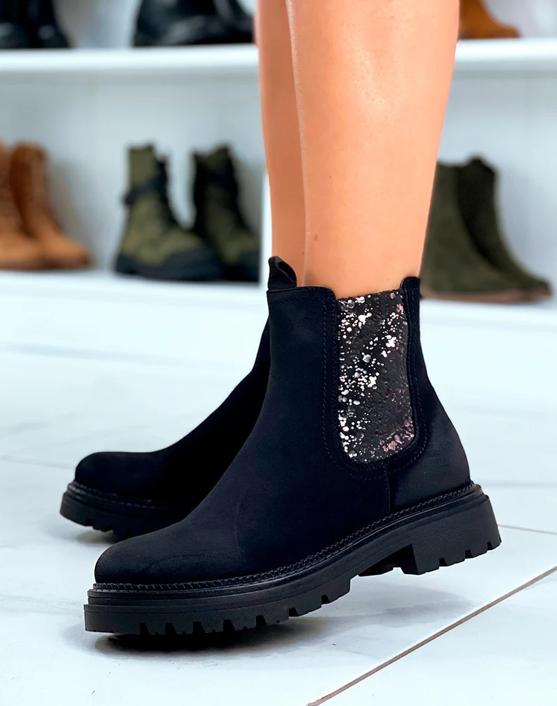 Bottines femme noires avec détail doré