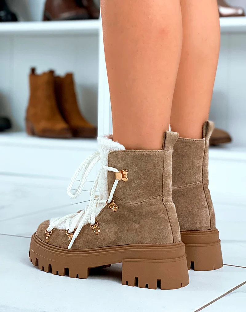 Bottines Beige à Lacets avec Détail Molletonné : Douceur et Caractère