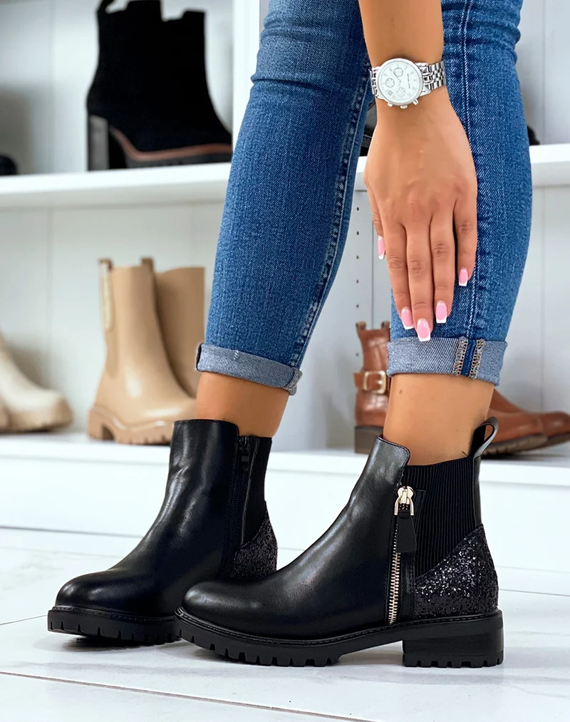 Bottines basses noires à détails pailletés