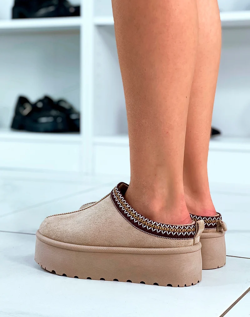 Mule beige en suédine