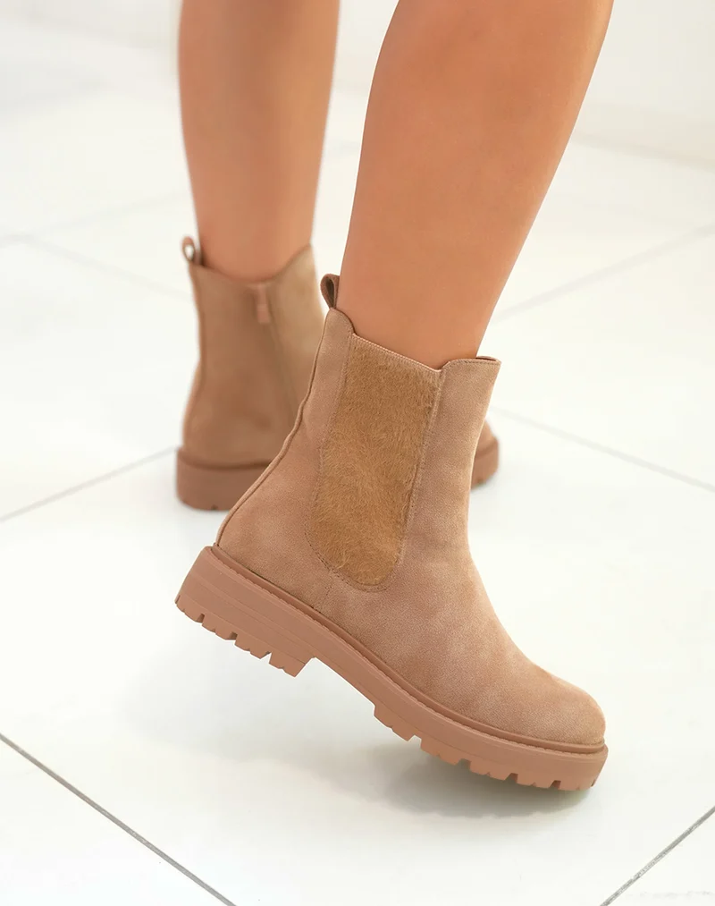 Bottines Camel Style Chelsea en Suédine pour Femme