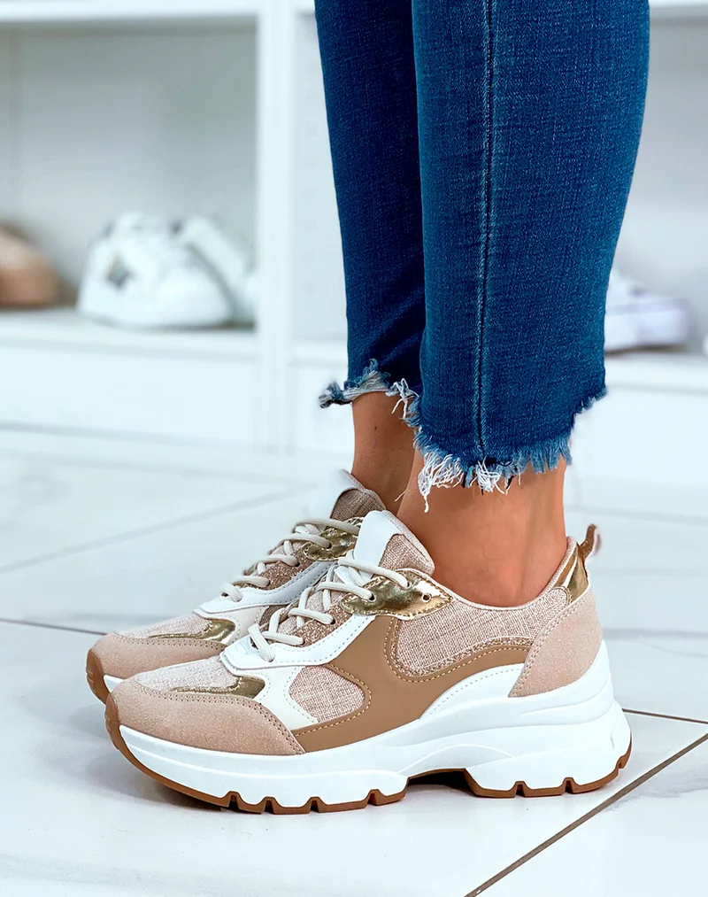 Baskets beige à lacets avec détails tissus et dorés