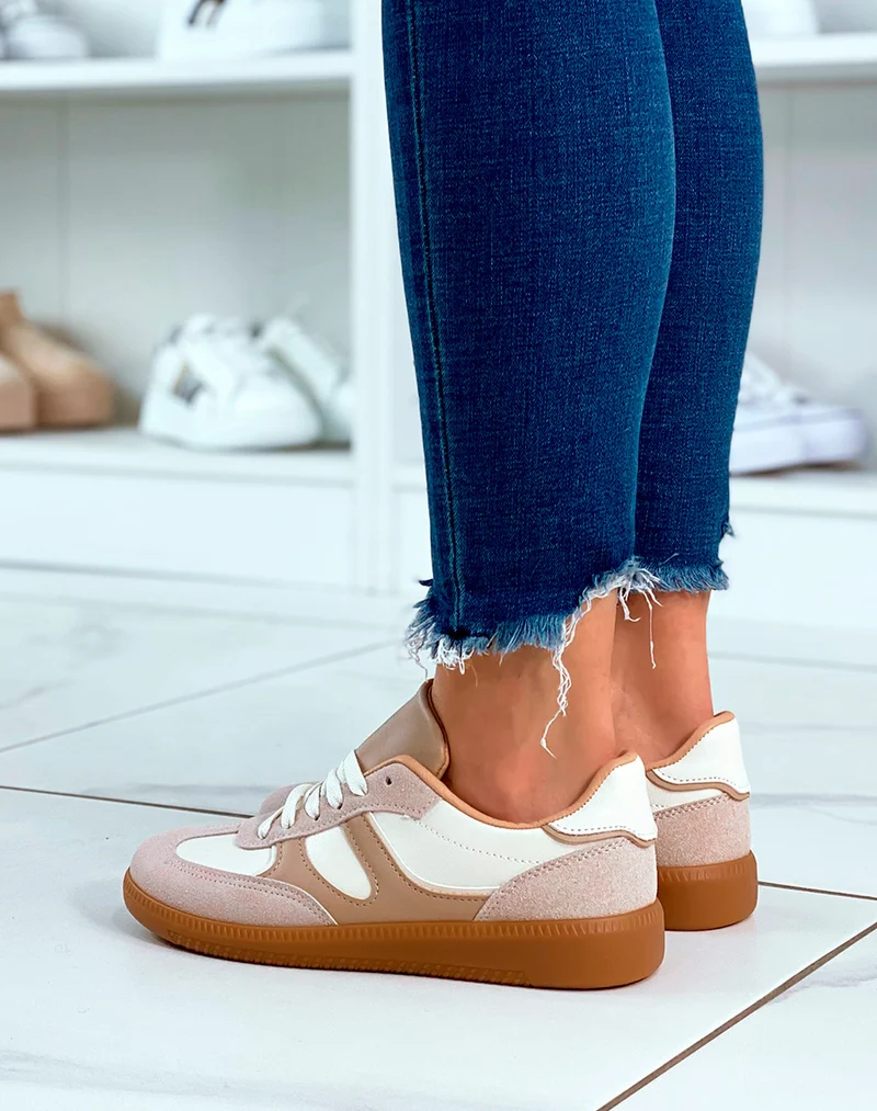 Baskets à lacet avec empiècements beige pour femme