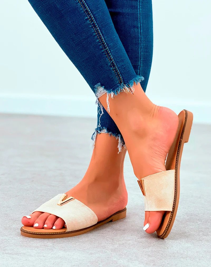 Mules beige en suédine à détails doré