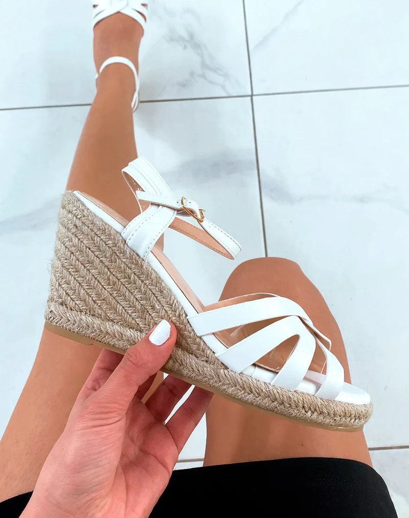 Compensées blancs à talon en jute