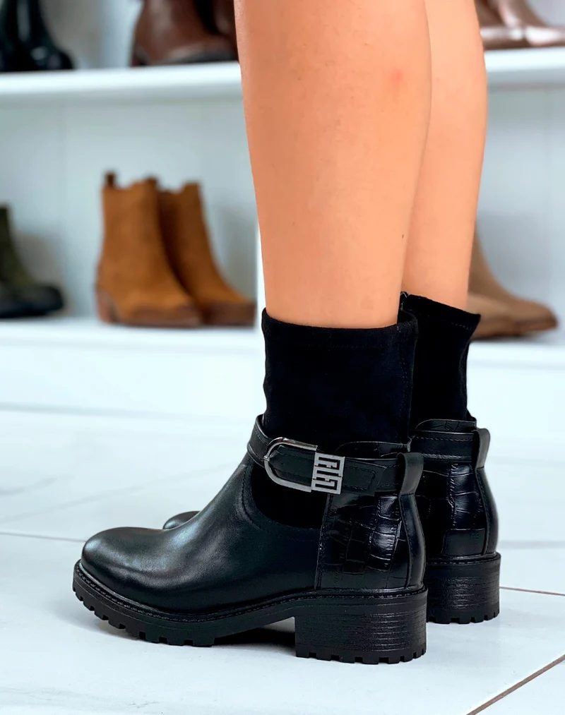 Bottines noires en multi-matière à détails argentés pour femmes
